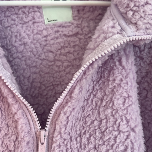 Lavender faux fur jacket! - Picture 2 of 8